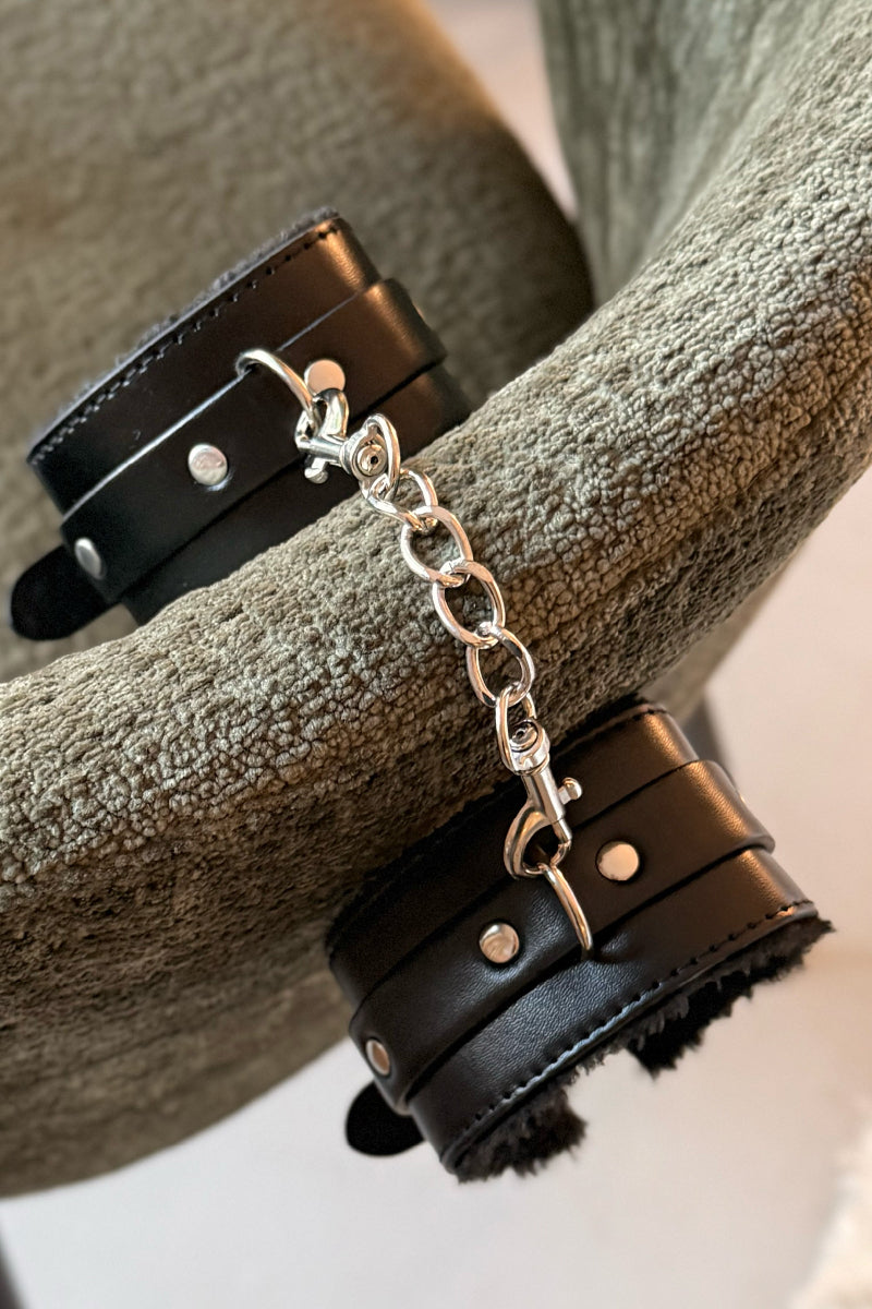 Handcuffs – Soft Restraint